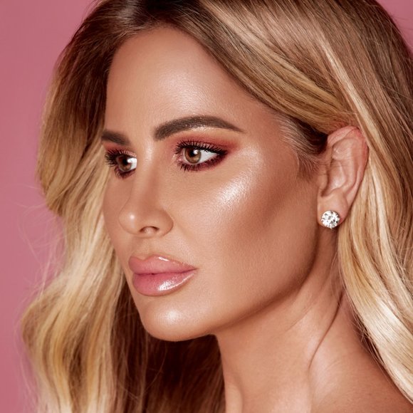 🔥 2/$30 BNIB KAB Cosmetics Day + Night Eyeshadow Palette 18 shades - Picture 2 of 7